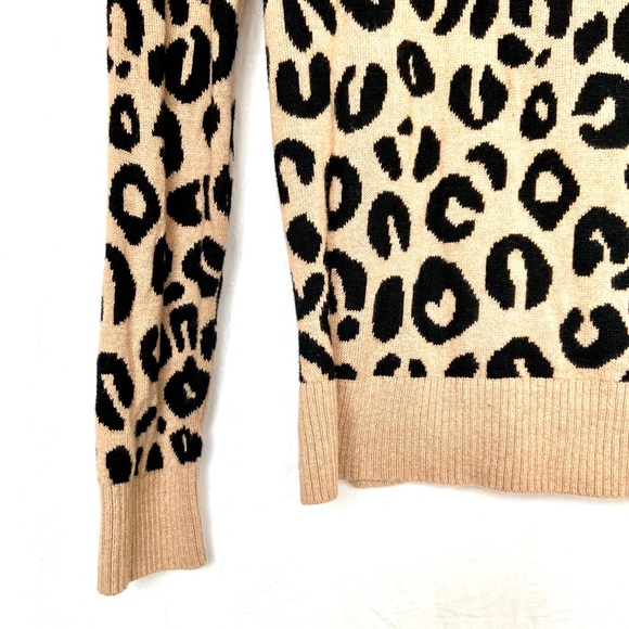 Leopard Print Sweatee - Picture 4 of 4